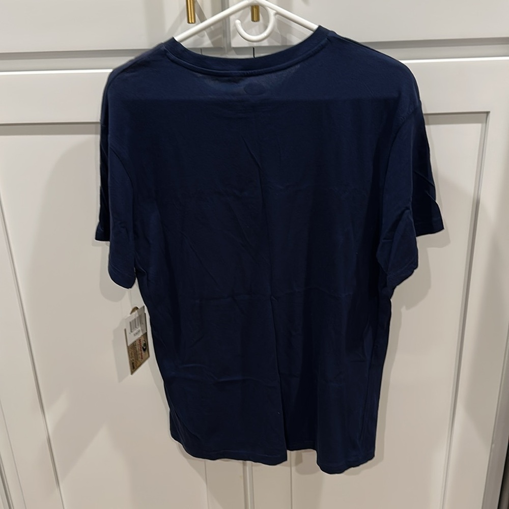 NWT Mossy Oak Dark Blue Tee with Flag Design - Picture 5 of 5